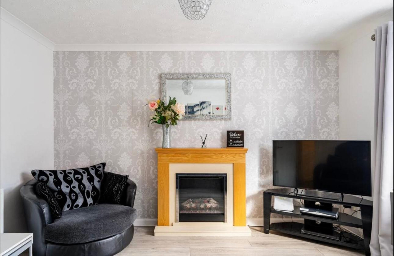 Ochil View Holiday Let Tullibody Exterior photo